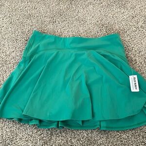 NWT Old Navy Powersoft Active Skort L